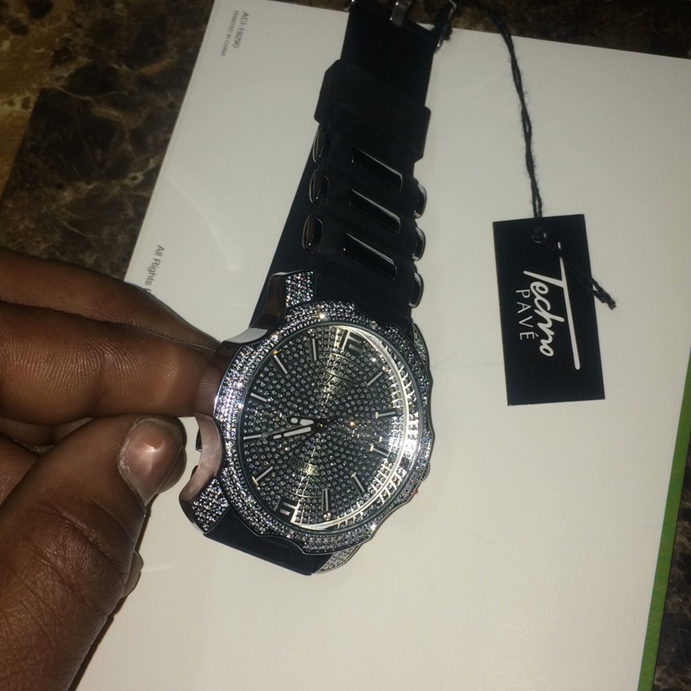 Watches - Picture 2 of 8